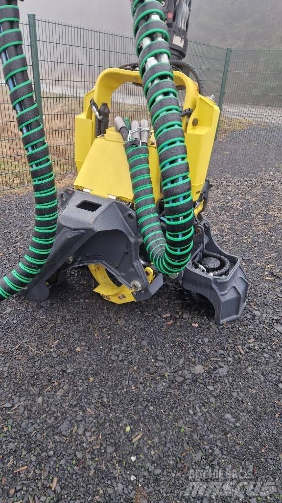 John Deere H424 Odvetvovače