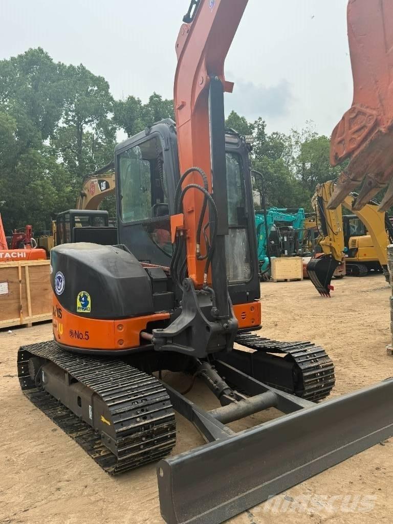 Hitachi ZX 50 U Pásové rýpadlá