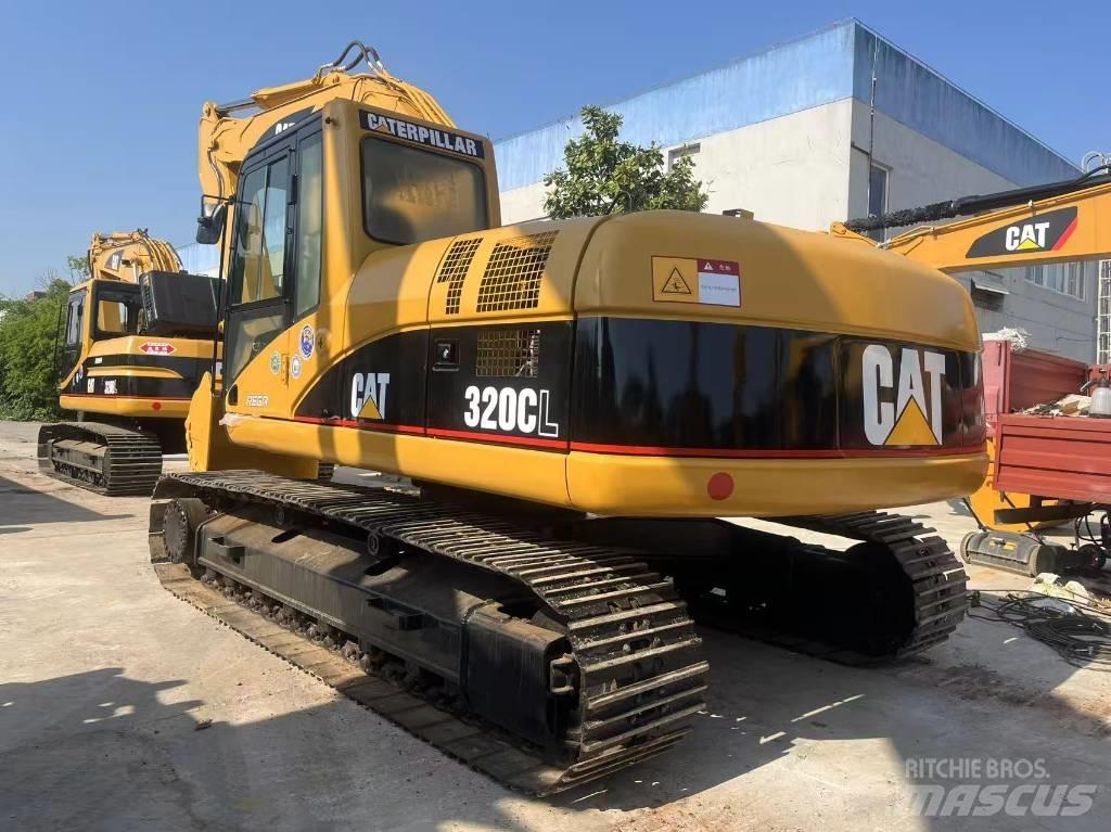 CAT 320 C L Pásové rýpadlá