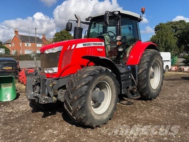 Massey Ferguson 7624 Traktory