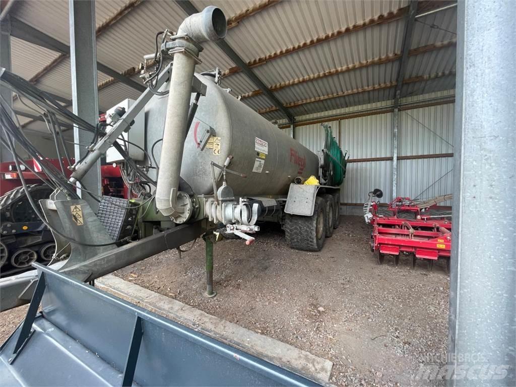Fliegl PFW 20000 Aplikačné cisterny