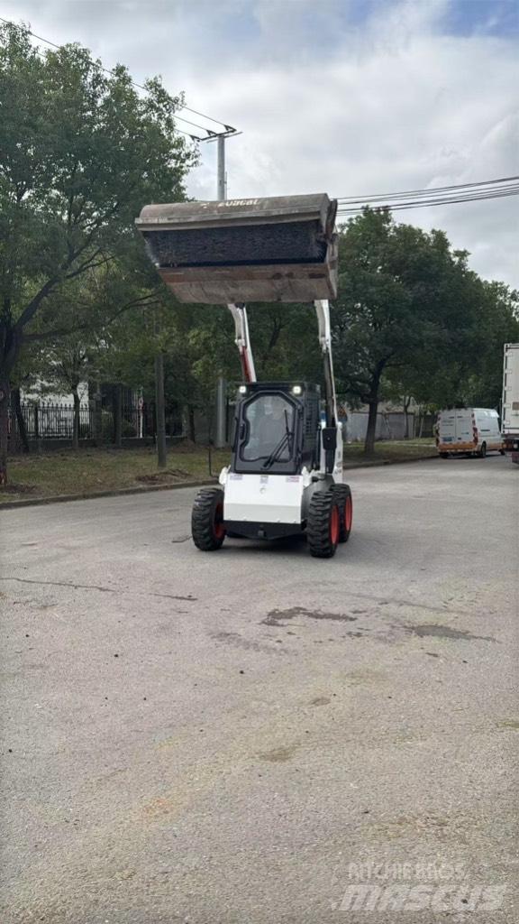 Bobcat S 16 Šmykom riadené nakladače