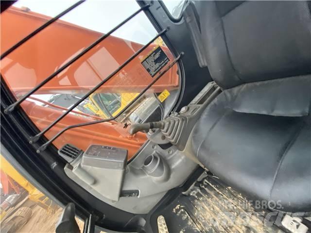 Hitachi ZX240G Pásové rýpadlá