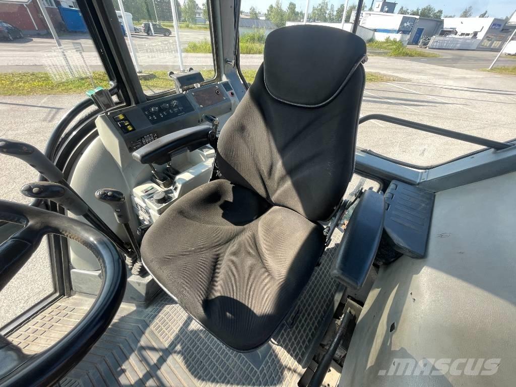 Valmet 6900 Traktory