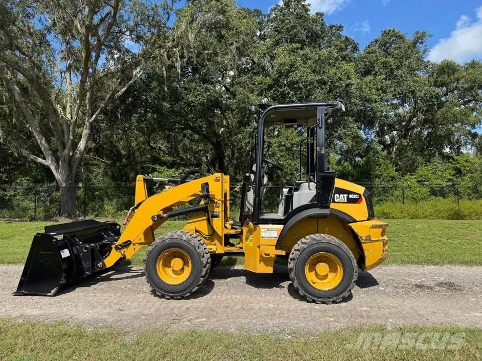 CAT 903 C2 Kolesové nakladače