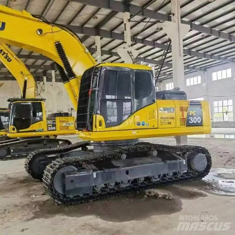 Komatsu PC300-7 Pásové rýpadlá
