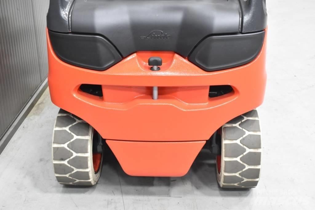 Linde E 25 Akumulátorové vozíky