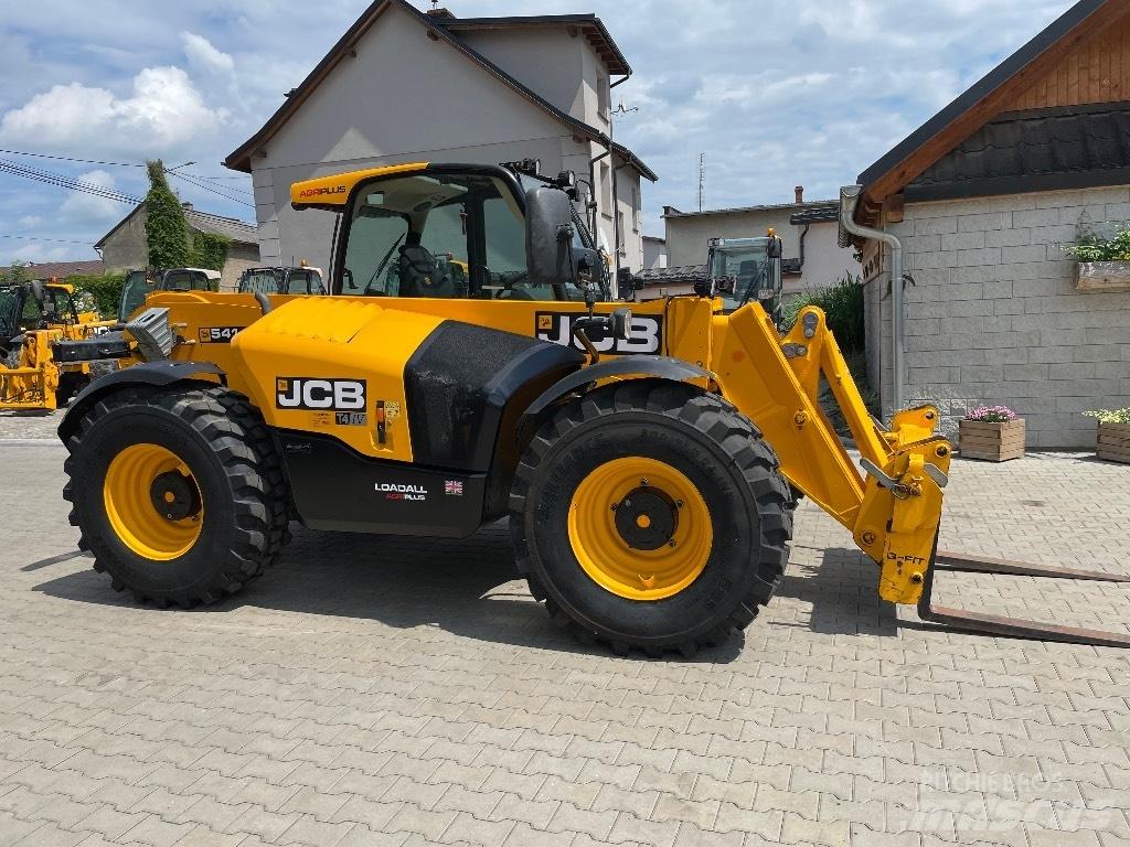 JCB 541-70 Agri Plus Teleskopické nakladače pre poľnohospodárstvo