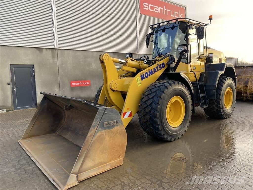 Komatsu WA320-8EO Kolesové nakladače