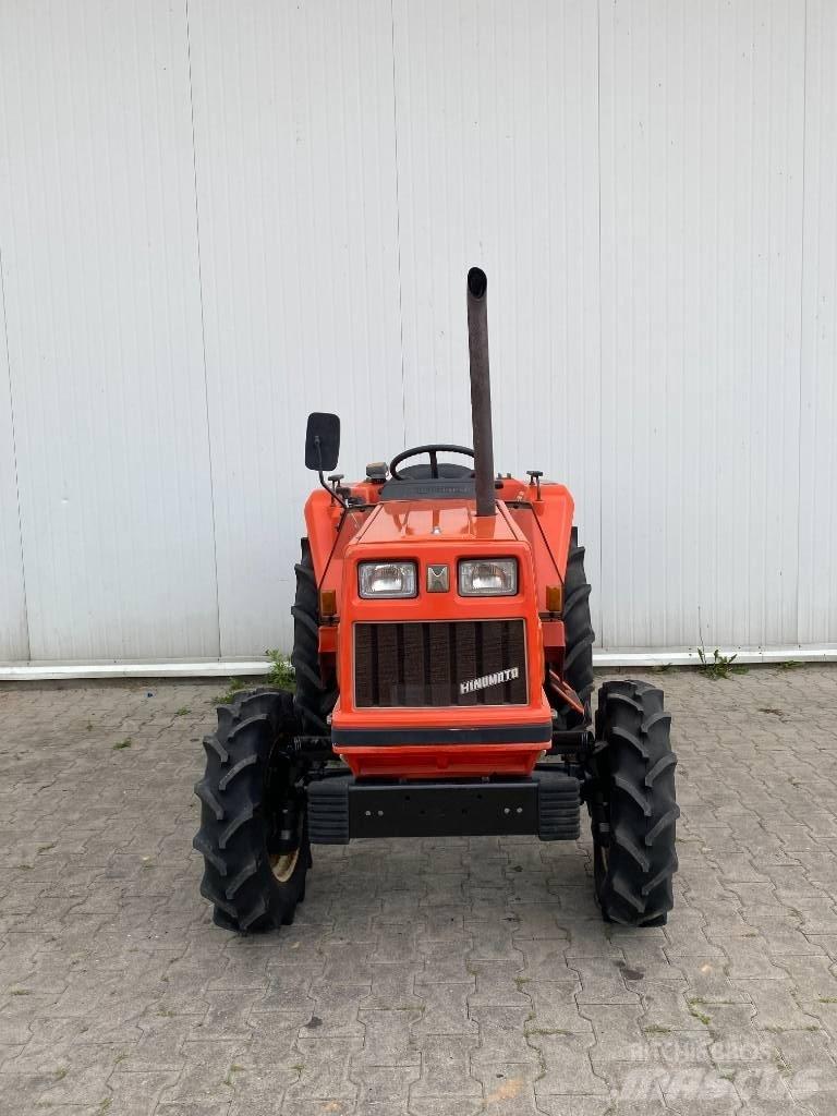 Hinomoto N249 Kompaktné traktory