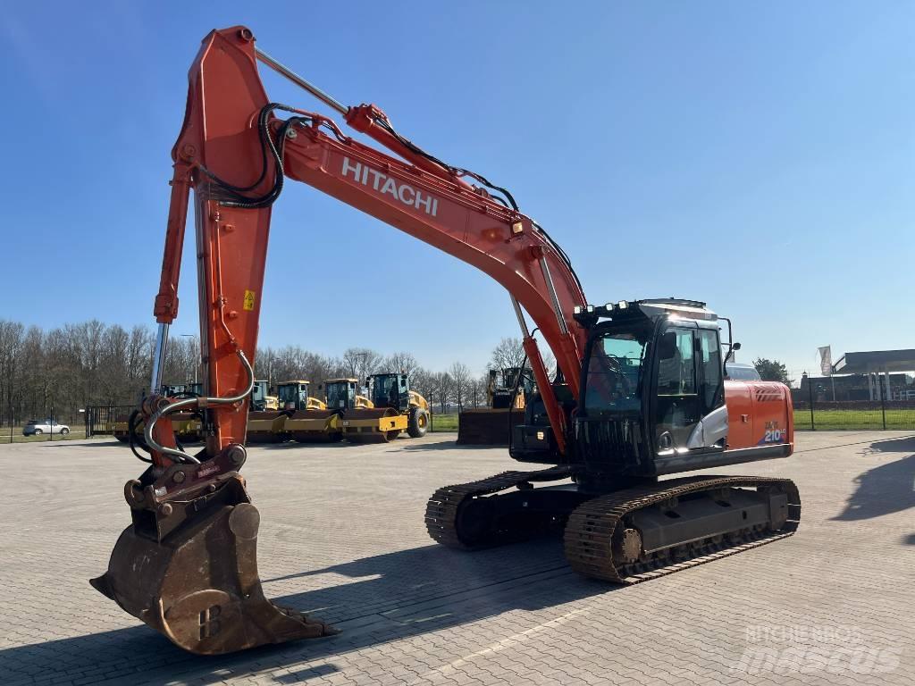 Hitachi ZX 210 LC-6 Pásové rýpadlá