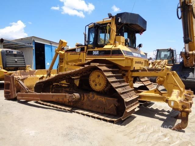 CAT D 6 R II Pásové dozéry