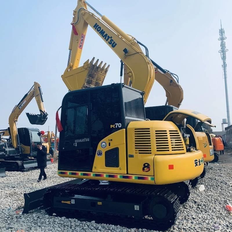Komatsu PC 70 Pásové rýpadlá