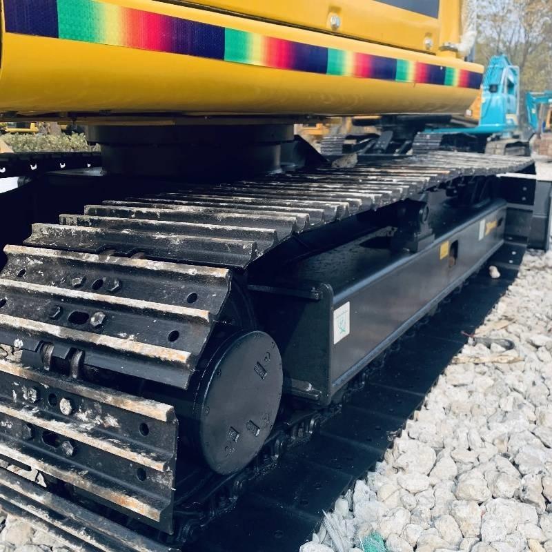 Komatsu PC 70 Pásové rýpadlá