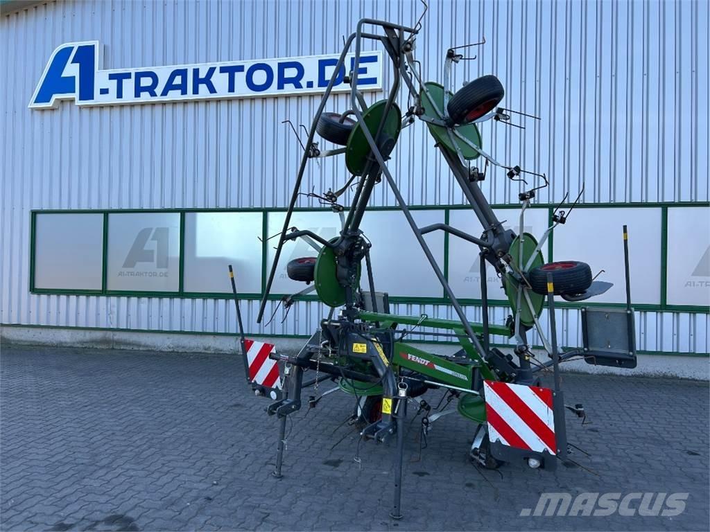 Fendt Lotus 770 Obracače a zhrabovače sena