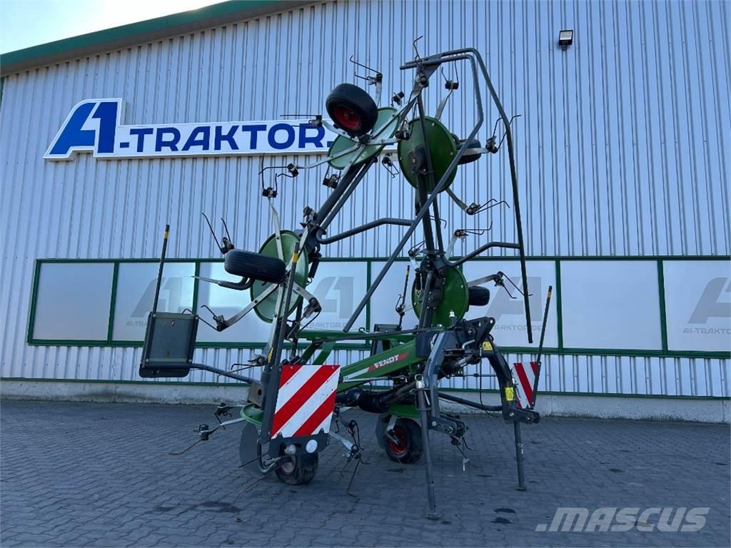 Fendt Lotus 770 Obracače a zhrabovače sena