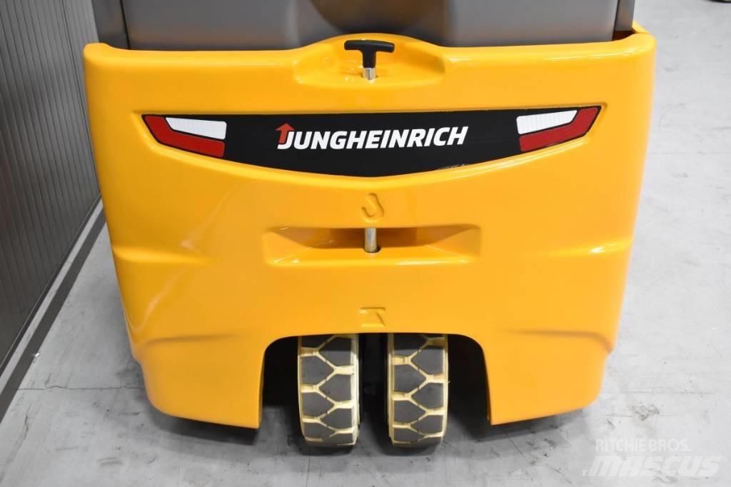 Jungheinrich EFG 213 Akumulátorové vozíky
