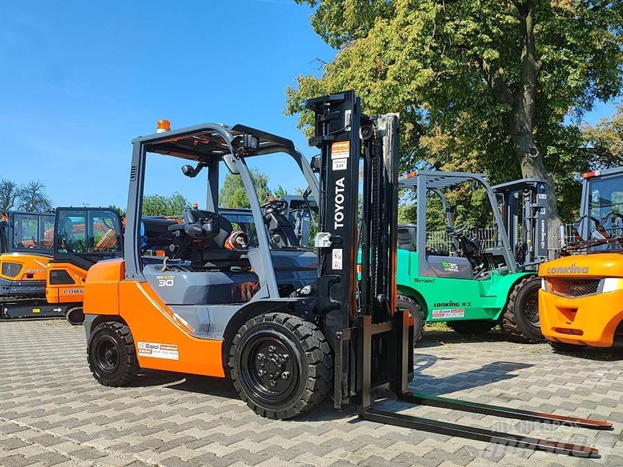 Toyota 02-8FGF30 LPG vozíky