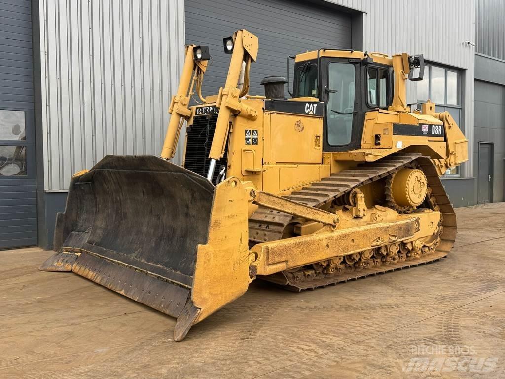 CAT D8R series II Pásové dozéry