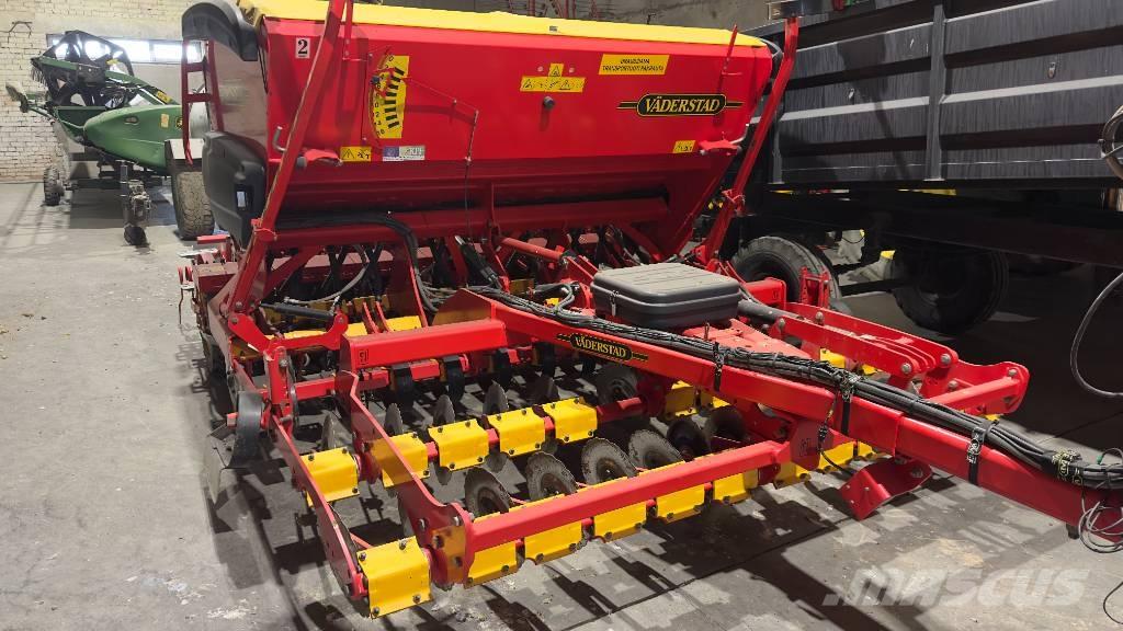 Väderstad Rapid300S Mechanické sejačky