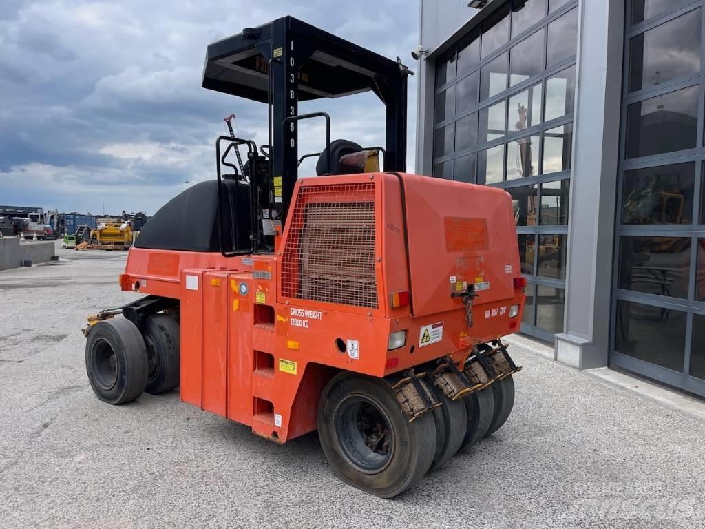 Dynapac CP 142 Pneumatikové valce