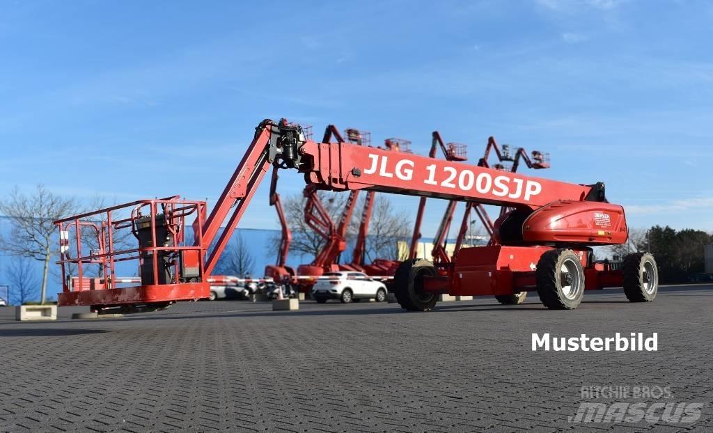 JLG 1200 SJP Teleskopické plošiny