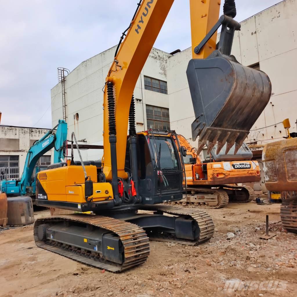 Hyundai 220LC-9T Pásové rýpadlá