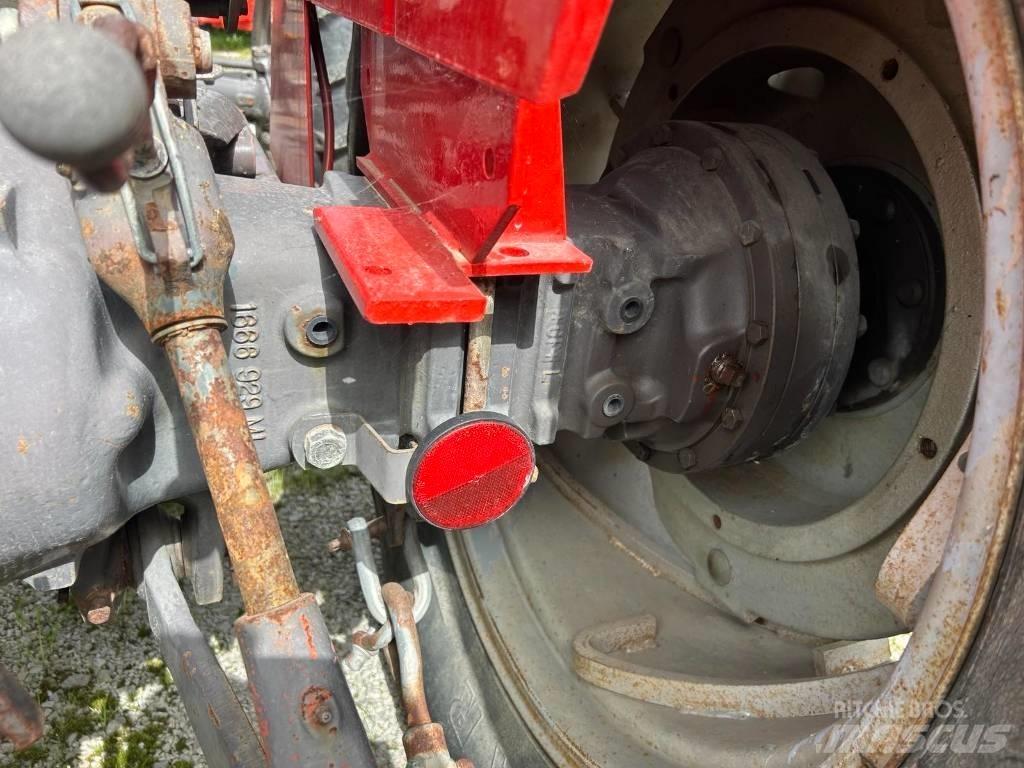 Massey Ferguson 290 Traktory