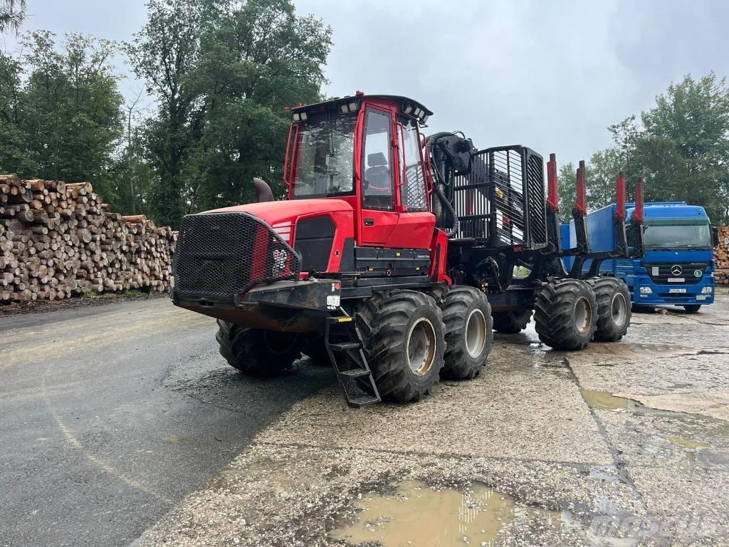 Komatsu 875 Lesné traktory