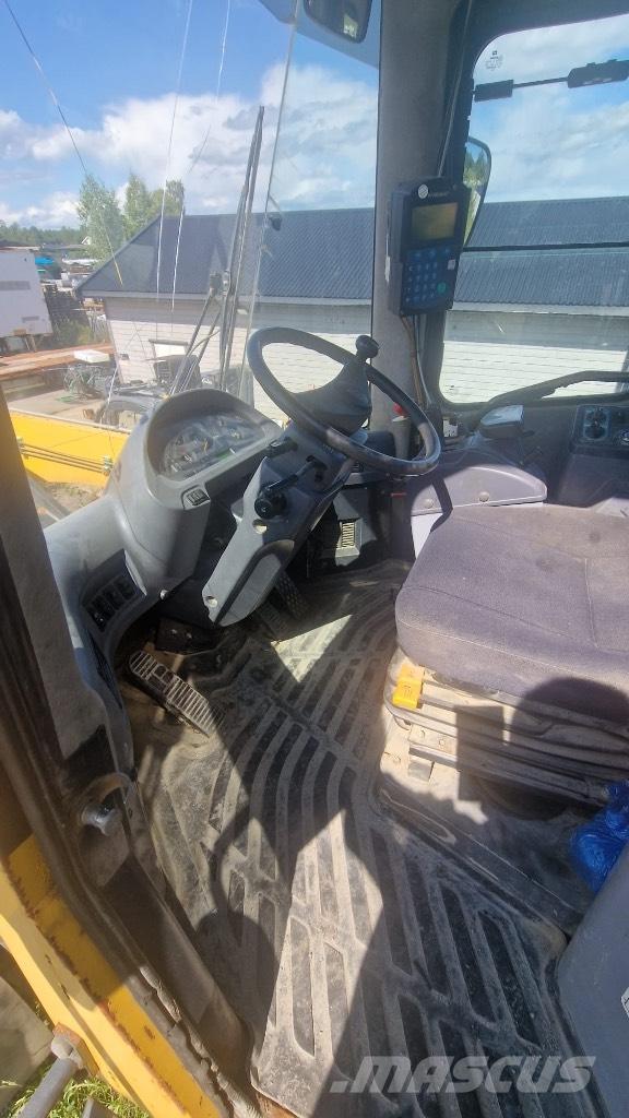 Komatsu WA 380 Kolesové nakladače