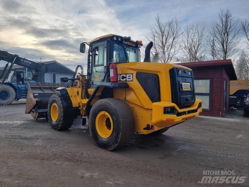 JCB 437 Hi-Tip Kolesové nakladače