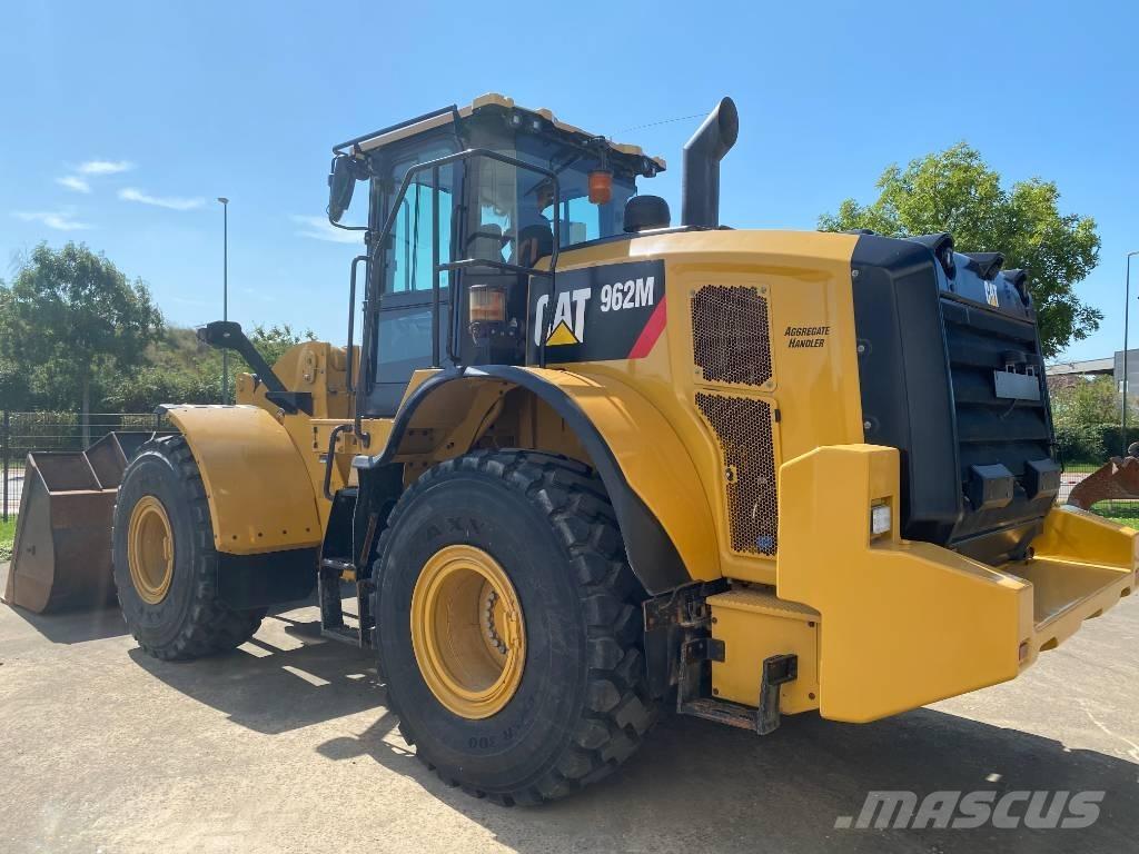 CAT 962 M Kolesové nakladače