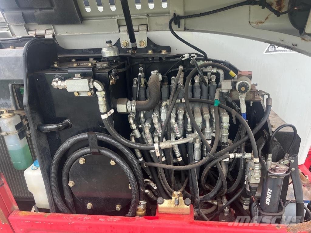 Takeuchi TB 230 Mini rýpadlá < 7t