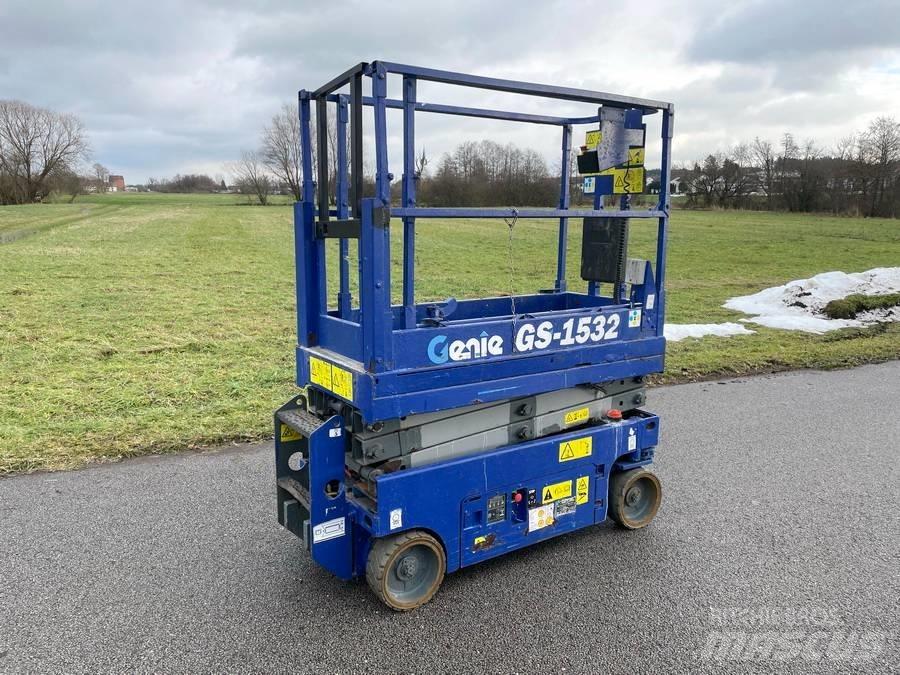Genie GS 1532 Nožnicové zdvíhacie plošiny