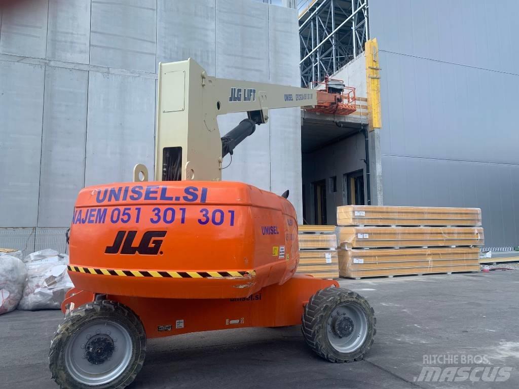 JLG 860 SJ Teleskopické plošiny