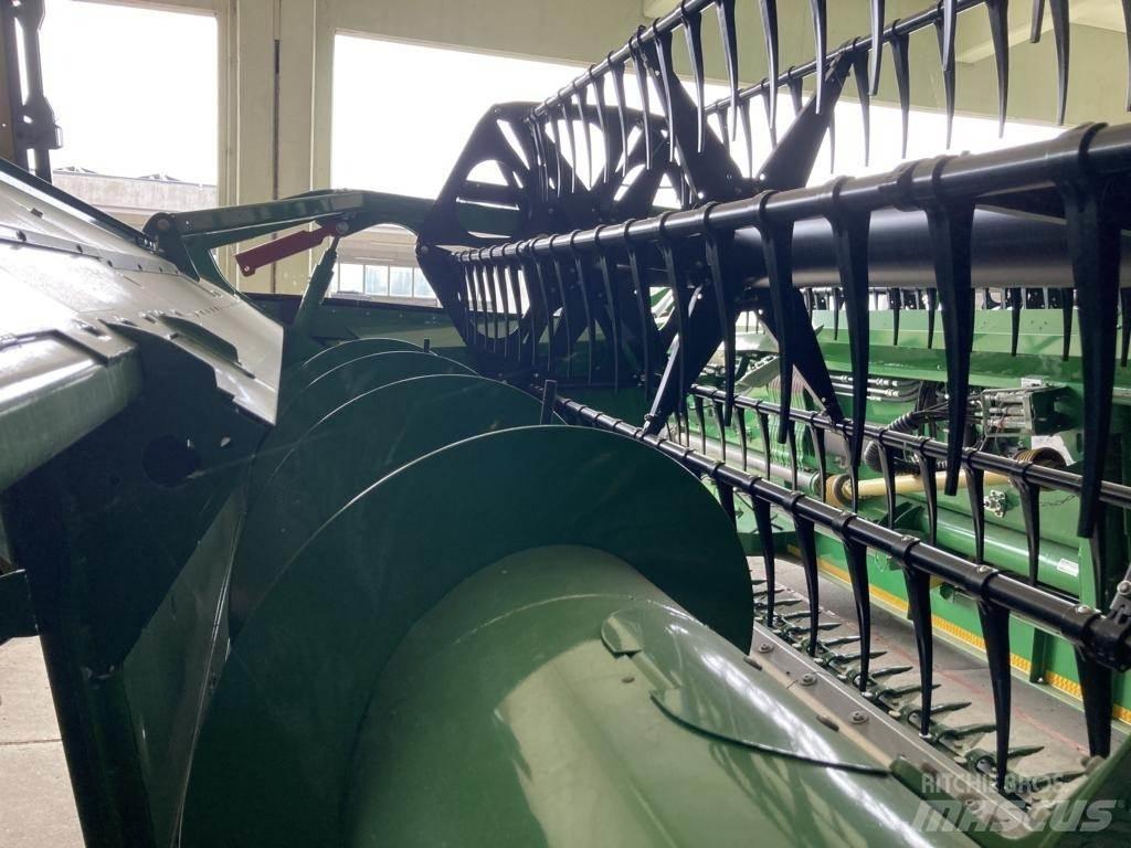 John Deere 722X Žatevné hlavy