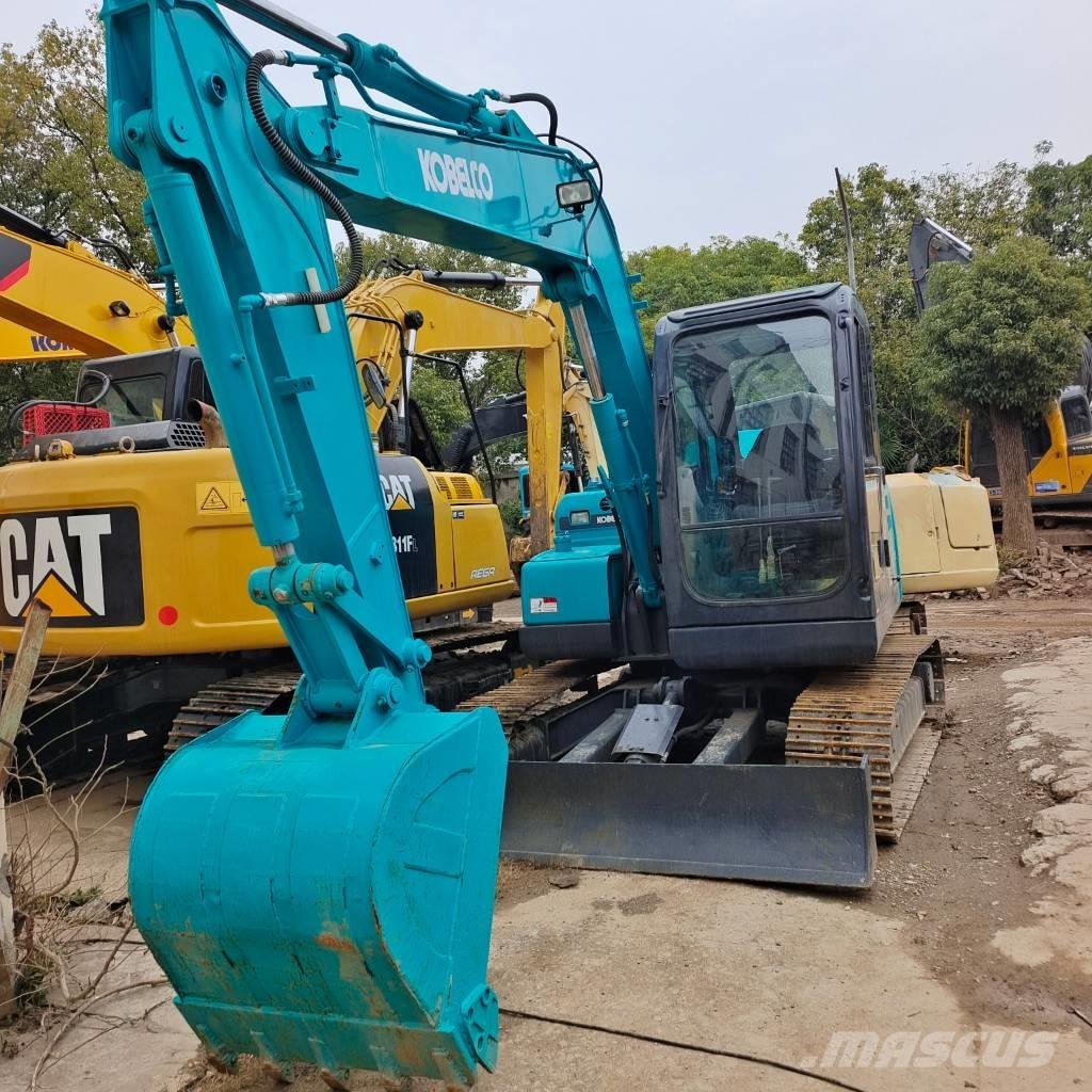 Kobelco SK 75 Midi rýpadlá 7 t - 12 t