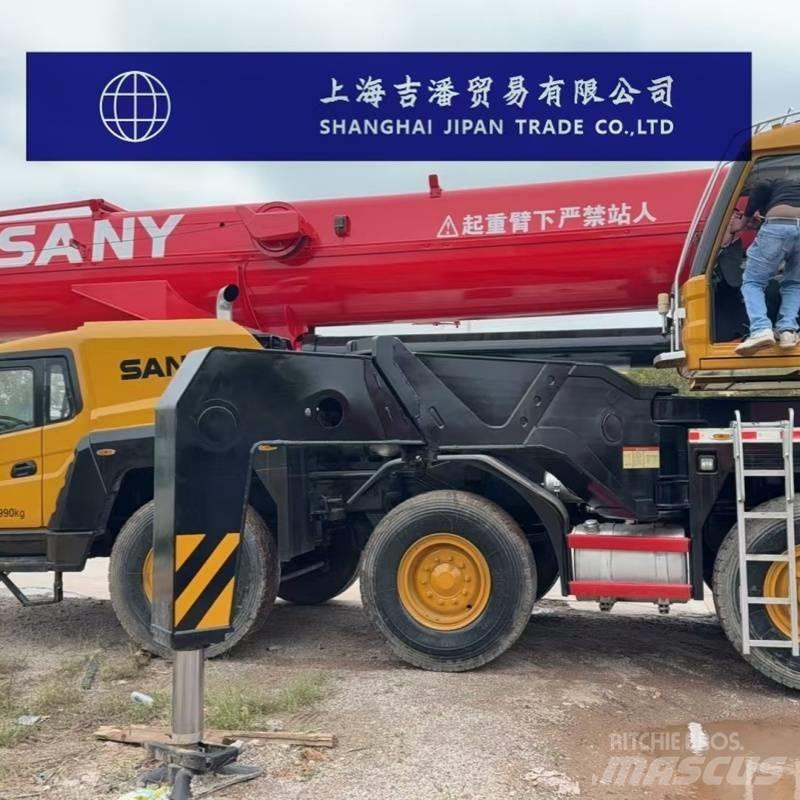 Sany STC 1000 S Univerzálne terénne žeriavy