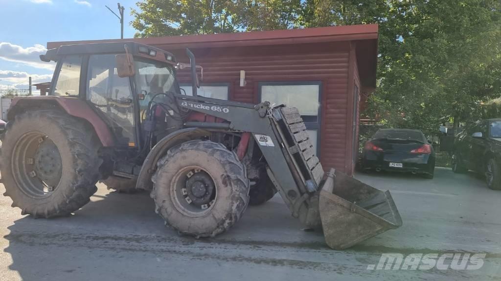 CASE 5130 Traktory