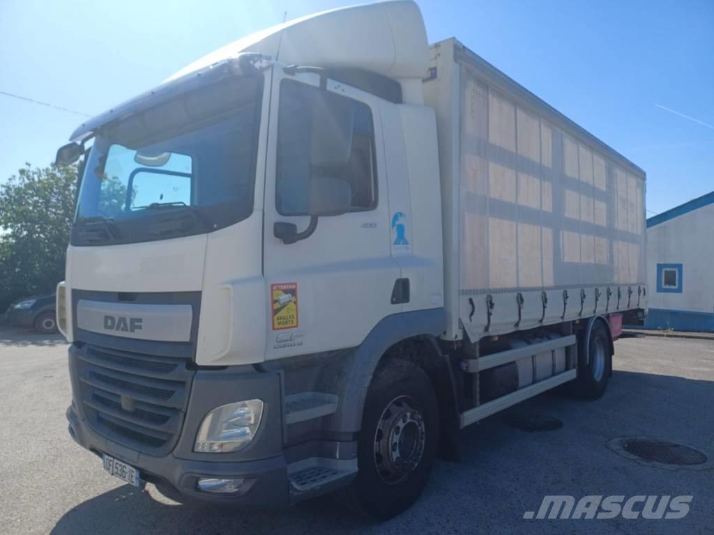 DAF CF 400 Nákladné vozidlá s bočnou zhrnovacou plachtou