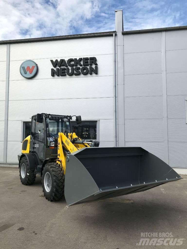 Wacker Neuson WL54 Nosiče náradia