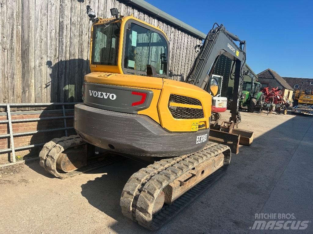 Volvo EC 88 Midi rýpadlá 7 t - 12 t