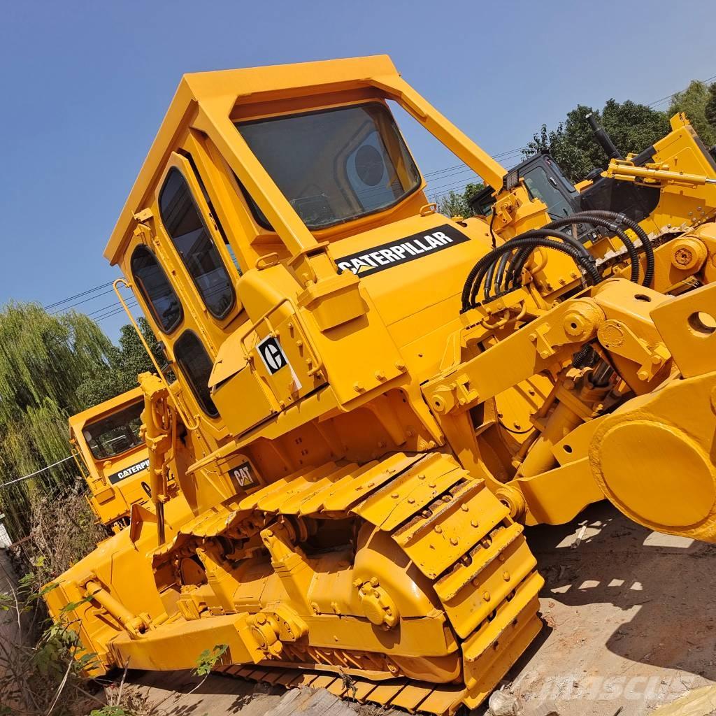 CAT D 7 G Pásové dozéry
