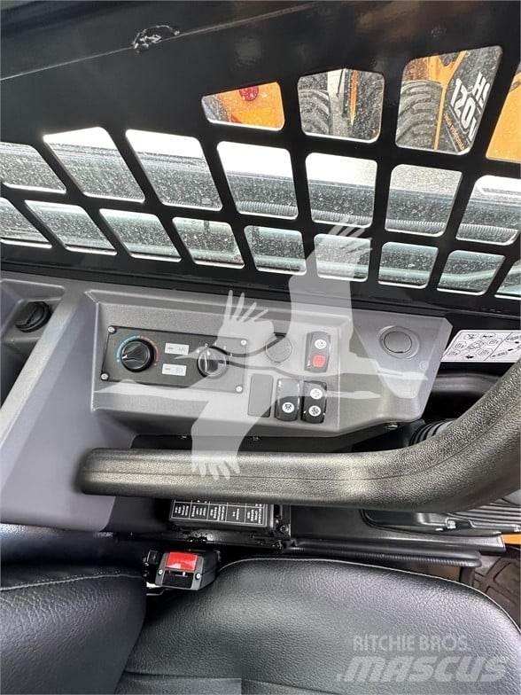 Hyundai HT100V Šmykom riadené nakladače