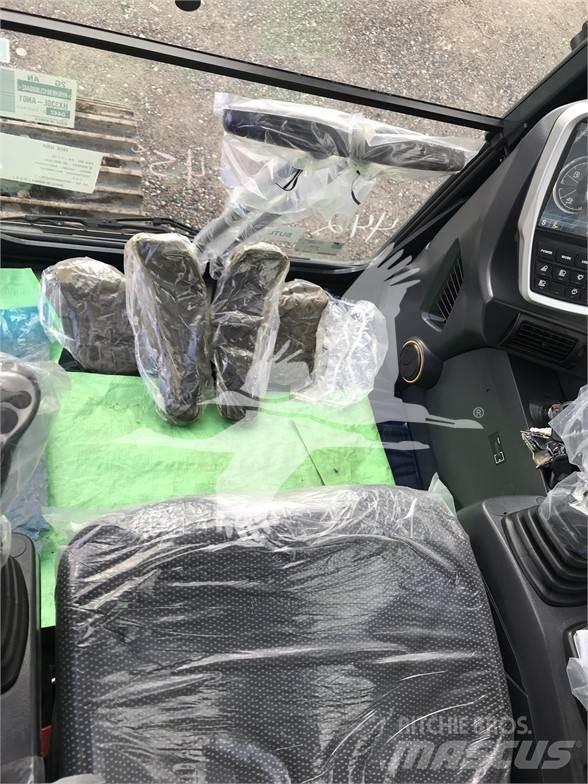 Hyundai HX300L Pásové rýpadlá