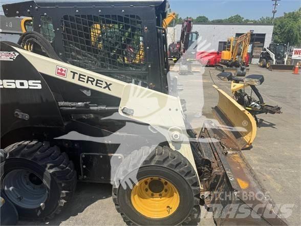 Terex R260S Šmykom riadené nakladače