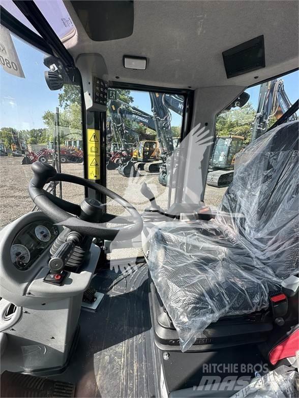 Yanmar V8 Kolesové nakladače