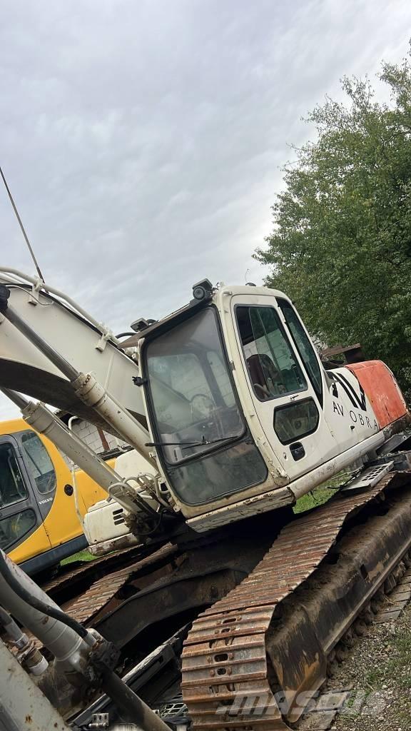 CASE CX 240 Výložníky a lyžice
