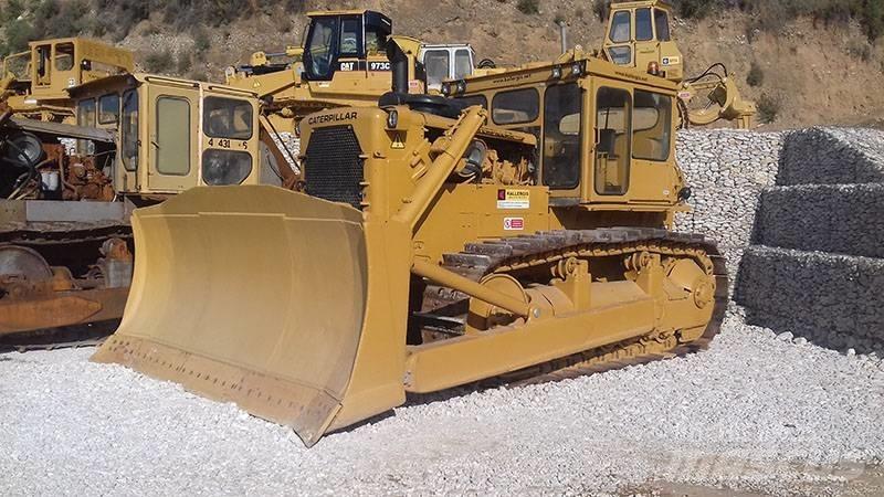 CAT D9G Pásové dozéry