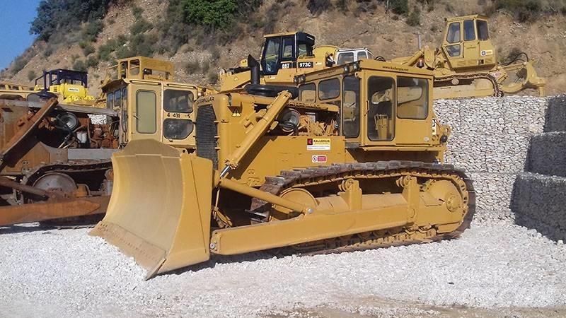 CAT D9G Pásové dozéry